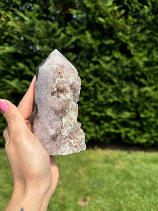 purple amethyst and agate cut base with sugar druzy, amethyst crystal, sugar druzy on amethyst