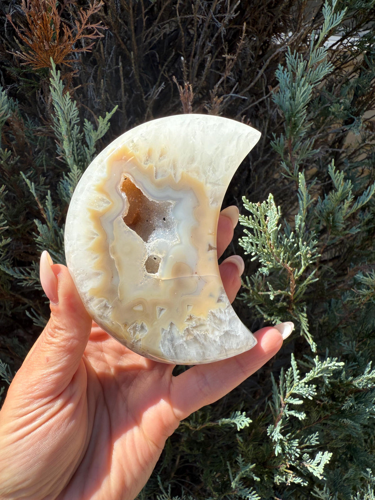 Druzy Brazilian Agate Quartz Crescent Moon Carving, Natural Crystal Sculpture, Spiritual Decor