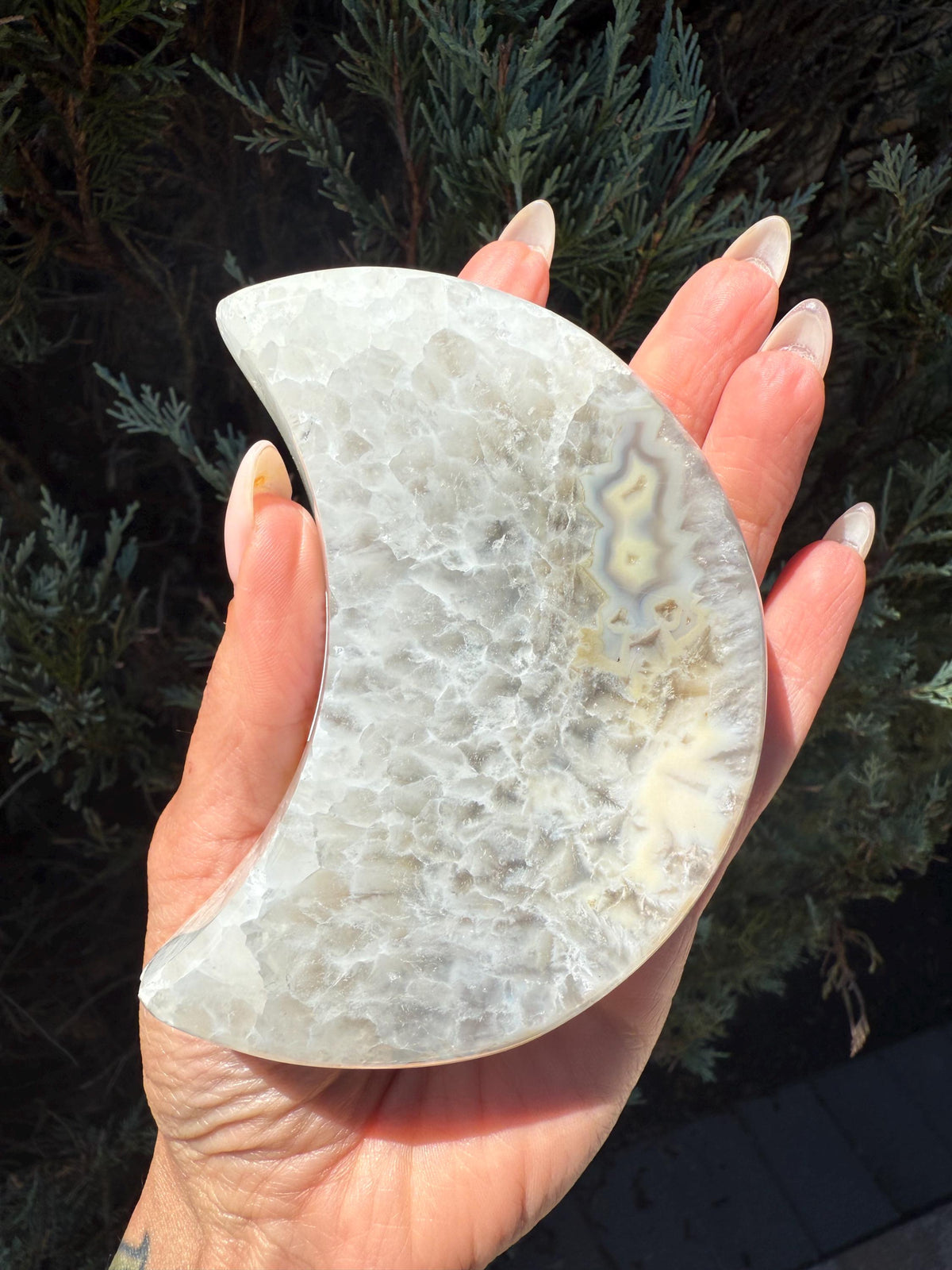 Druzy Brazilian Agate Quartz Crescent Moon Carving, Natural Crystal Sculpture, Spiritual Decor