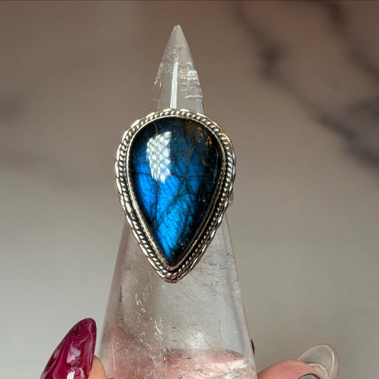 Blue Flash Labradorite Teardrop Ring • Sterling Silver • Boho Gemstone Jewelry (size 6)