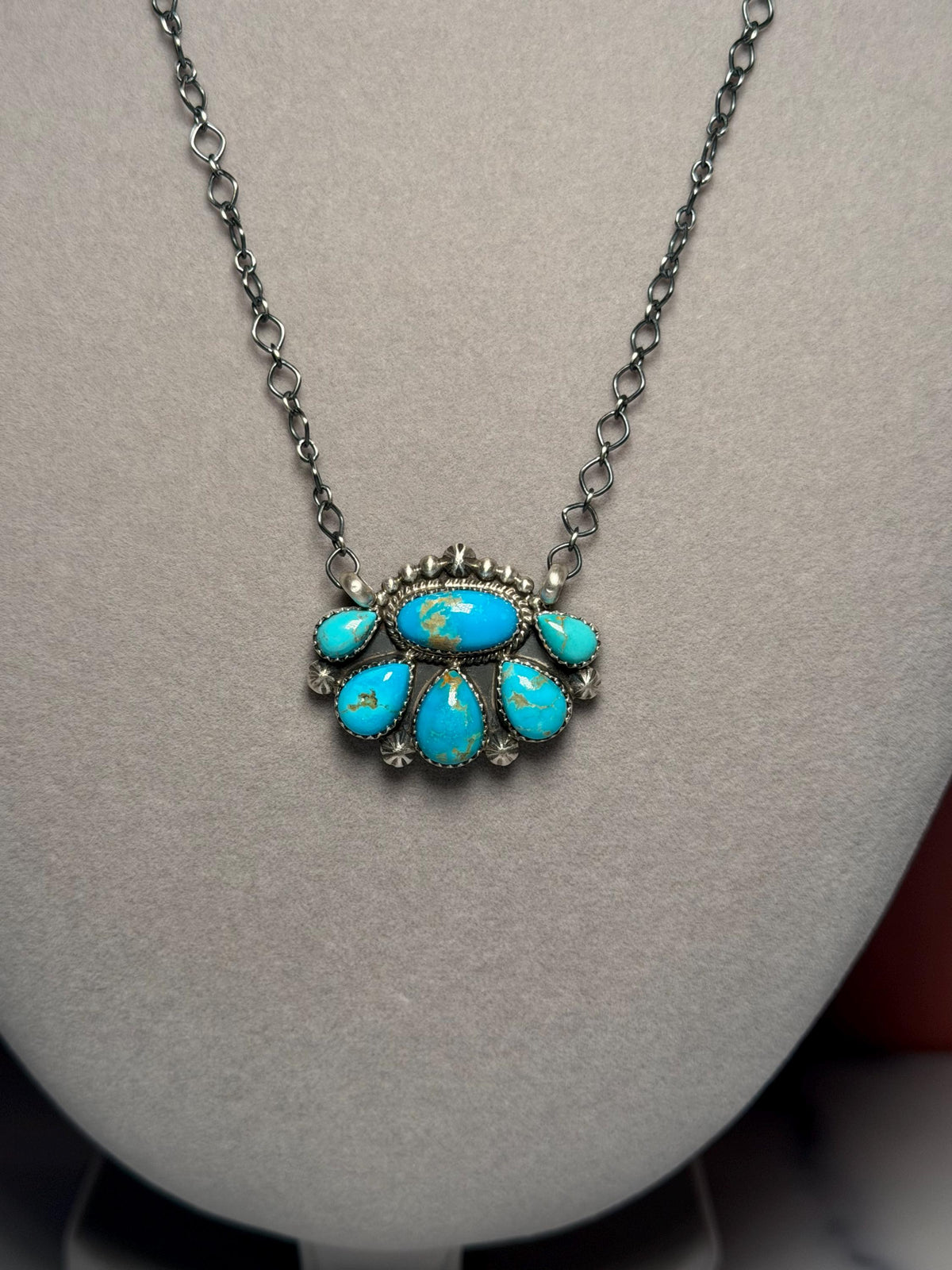 Jeff Largo Kingman Turquoise Half Cluster Necklace, Sterling Silver Southwest Statement (18 Inch Chain)