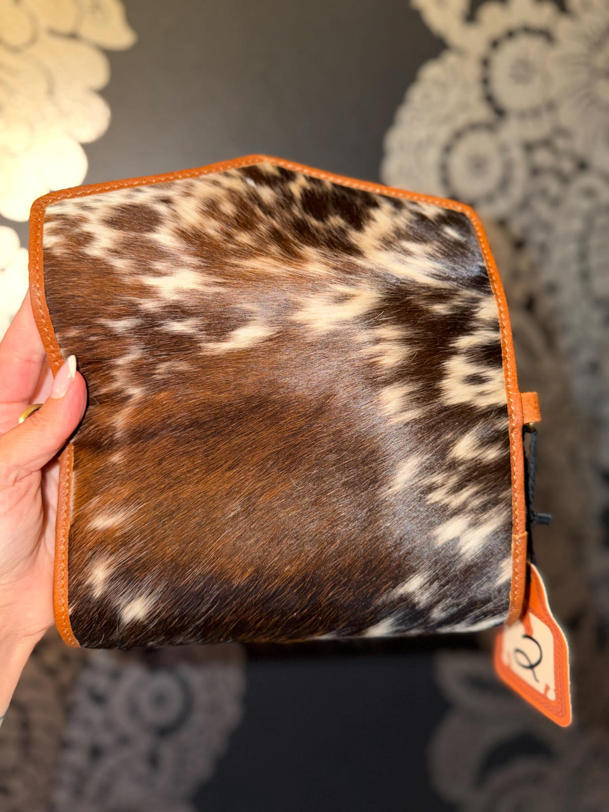 Cowhide Leather Crossbody Wallet